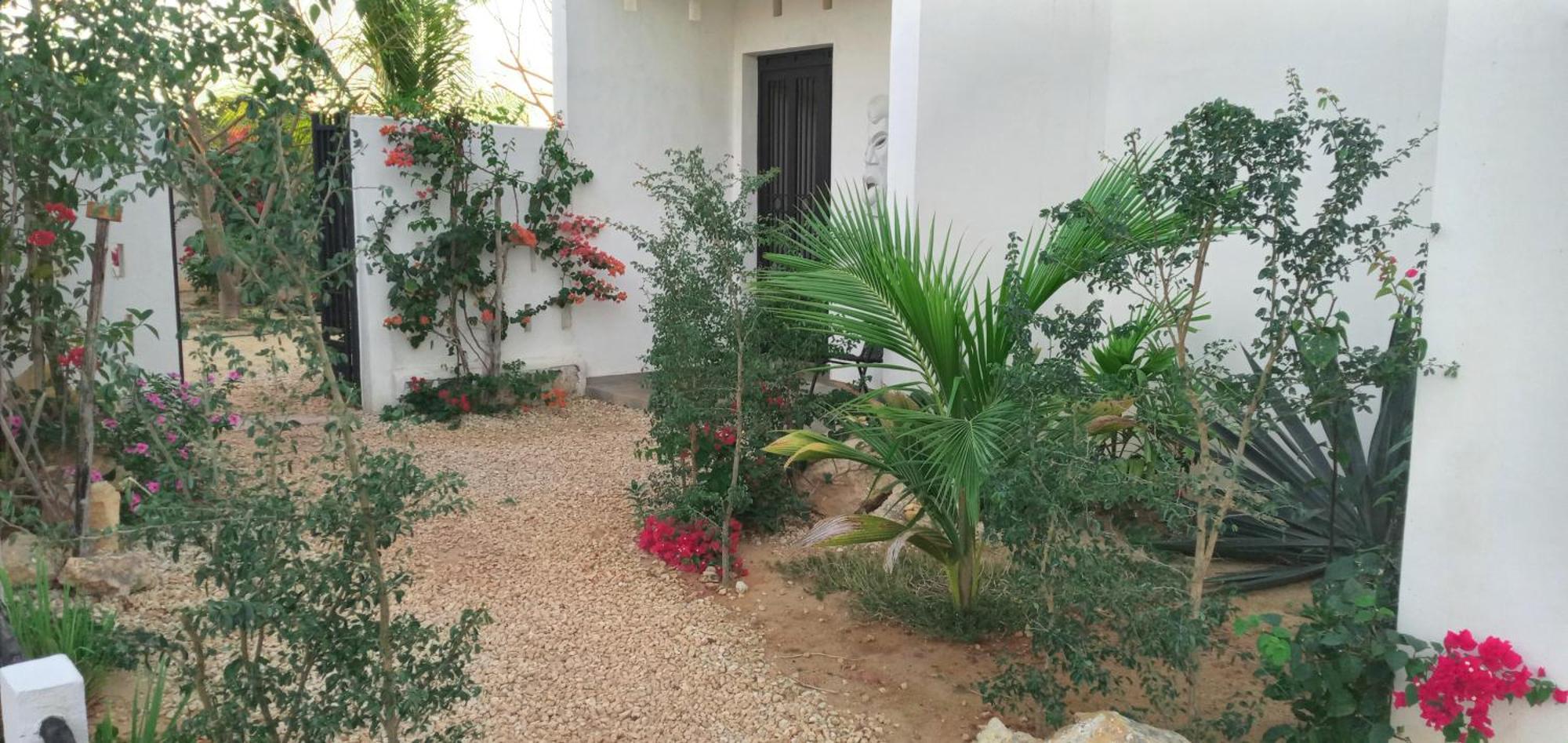 Cytyz Appart Hotel Mahajanga Exterior photo