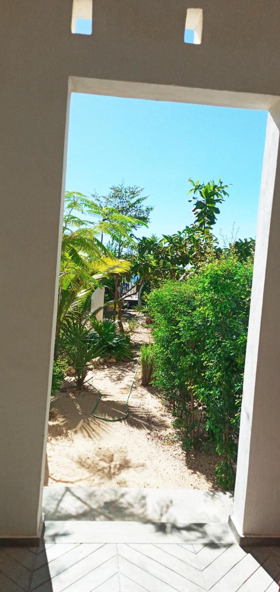 Cytyz Appart Hotel Mahajanga Exterior photo